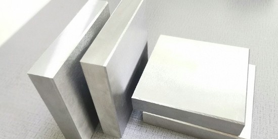 低泡水基的鋼件清洗劑是工業制造工廠的重要法寶