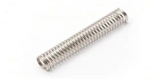 金屬加工業(yè)中的拉伸油清洗劑使用步驟